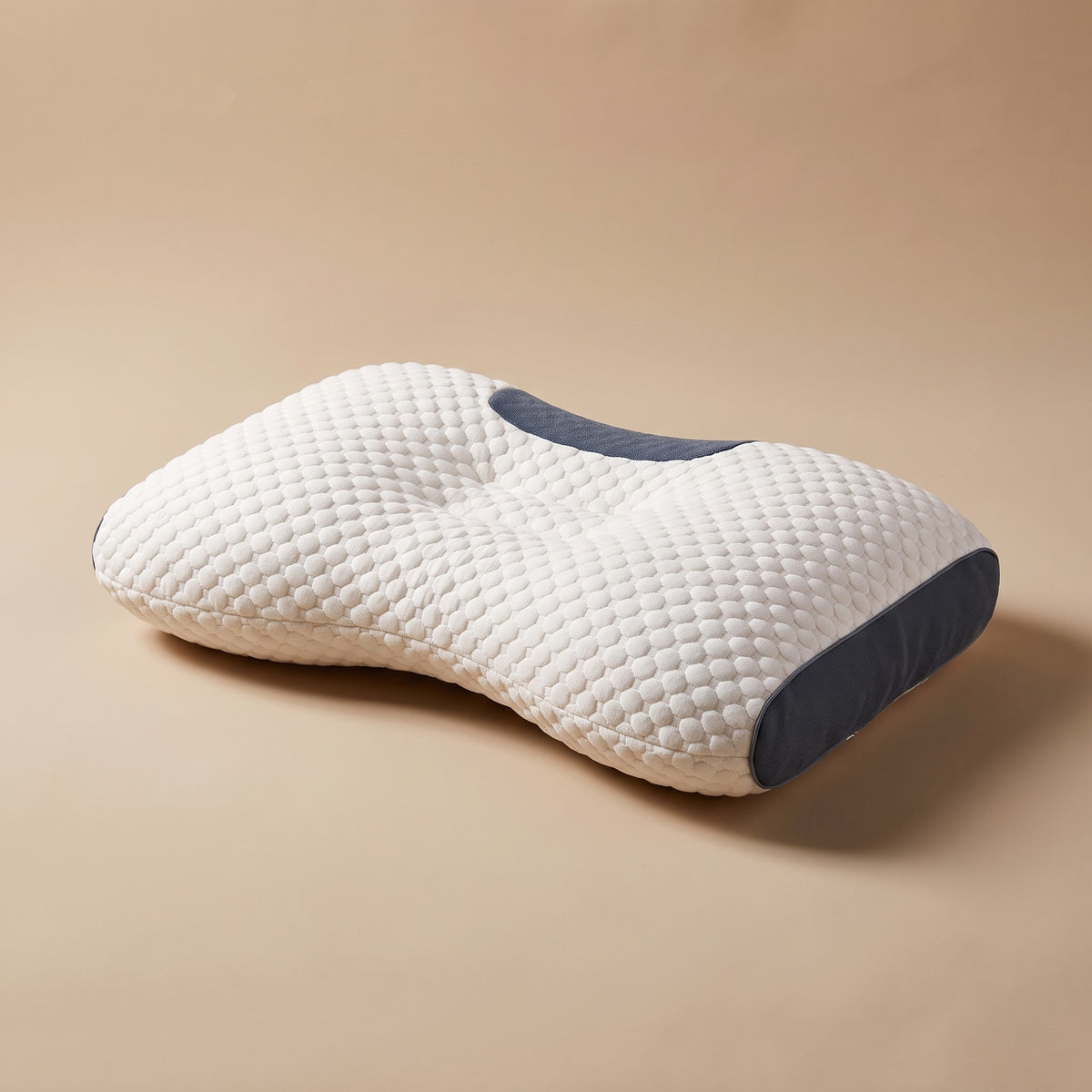 Almohada cervical ergonómica con funda acolchada de panal, vista principal